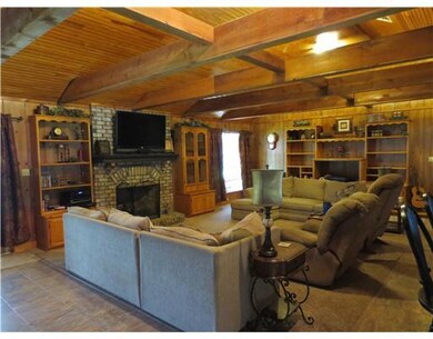 Den/Family/Great Room.