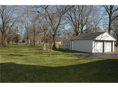 1429 Payne Ave, North Tonawanda, NY 14120 - photo 4