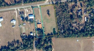 260 Our Town Rd, Wewahitchka, FL 32465 - photo 4