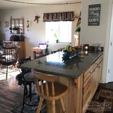 237 Elk View Dr, Canyon City, OR 97820 - photo 5