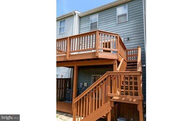 3520 Cherry Hill Ct, Beltsville, MD 20705 - photo 5