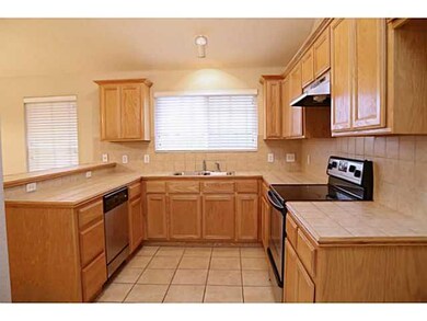 1105 Falco Concolor Dr, Norman, OK 73072 - photo 5