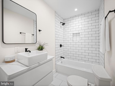 509 Randolph St NW unit 2, Washington, DC 20011 - photo 5