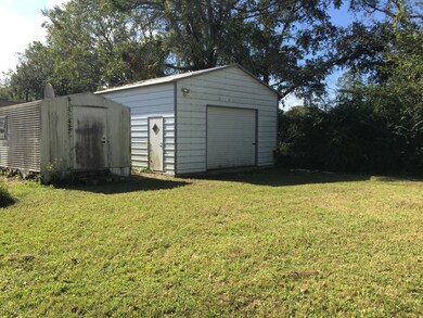 6224 Sauterne Dr, Jacksonville, FL 32210 - photo 2