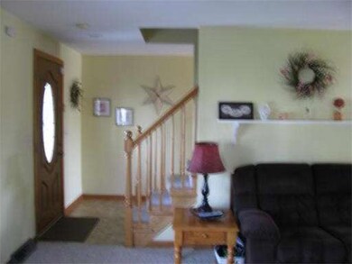 51 Willow St, Chicopee, MA 01020 - photo 6