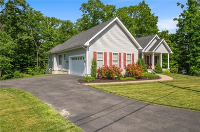 16 Vincent Way, Cumberland, RI 02864 - photo 3