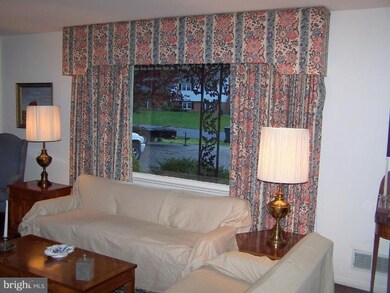 7933 Edgewood Farm Rd, Frederick, MD 21702 - photo 6