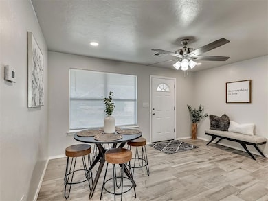 716 SW 1st St, Moore, OK 73160 - photo 6