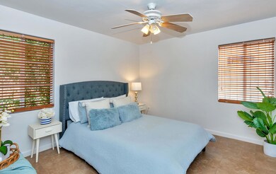 1624 W Thomas Rd-large-015-010-Bedroom 1