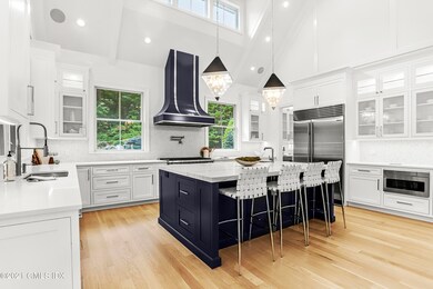 633 Round Hill Rd Greenwich CT-print-142