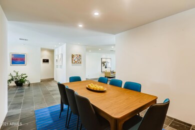 14 Dining Room