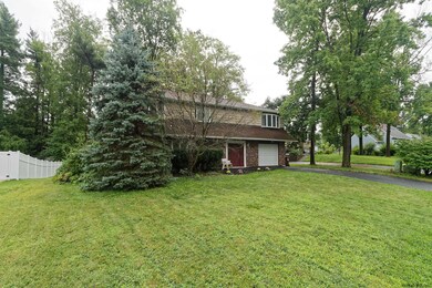 26 Garling Dr, Latham, NY 12110 - photo 2