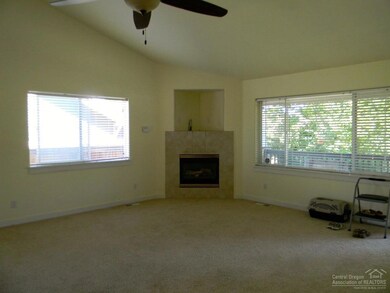 20729 Nicolette Dr, Bend, OR 97701 - photo 6