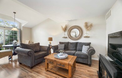 2607 Sheehan Ct unit 103, Naperville, IL 60564 - photo 4