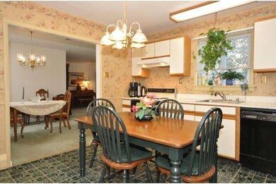 700 S 5 Points Rd, West Chester, PA 19382 - photo 5