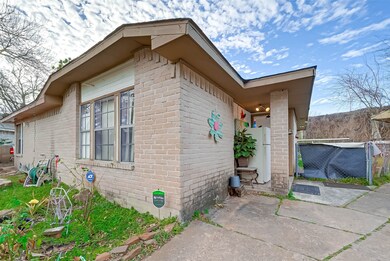 11025 Tridens Ct, Houston, TX 77086 - photo 3