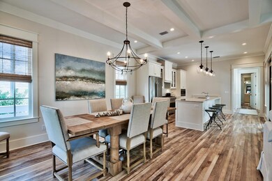 Dining & Kitchen Area