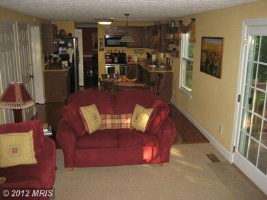 6323 Falling Brook Dr, Burke, VA 22015 - photo 4