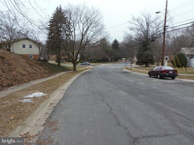 4523 Dabney Dr, Rockville, MD 20853 - photo 6