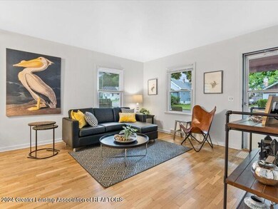 1013 Queen St, Lansing, MI 48915 - photo 7