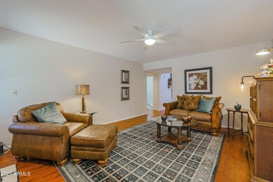 2705 W Gila Ln, Chandler, AZ 85224 - photo 4