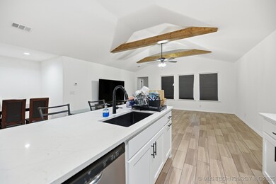 12022 E 106th Place N, Owasso, OK 74055 - photo 7