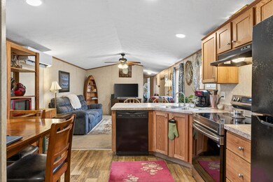 photos_high_resolution_21_Deer_Hill_Ave_