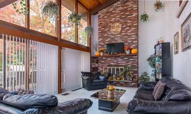 27 Aldrich St, Webster, MA 01570 - photo 7