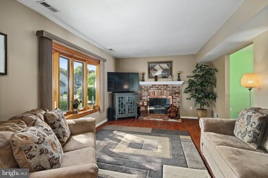 115 Merle Ln, Swedesboro, NJ 08085 - photo 2