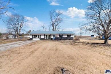 1615 W Sitting Bull Dr, Terre Haute, IN 47802 - photo 3