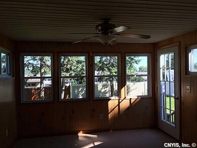 Porch - Enclosed. 3 Season Sunroom