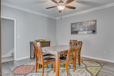 snapsold-screen-202850-7154-golden-oaks-