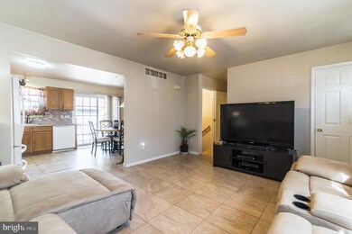 607 Oak Ave, Woodbury, NJ 08096 - photo 5