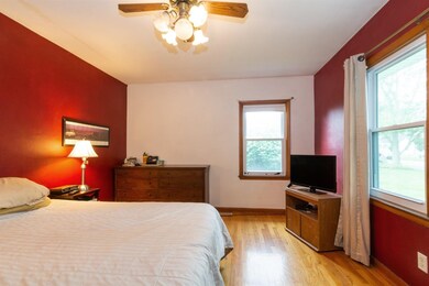 3511 Franklin St, Highland, IN 46322 - photo 5