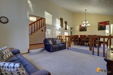 Living Room / Formal Dining