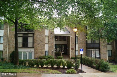 5482 Cedar Ln unit B3, Columbia, MD 21044 - photo 2