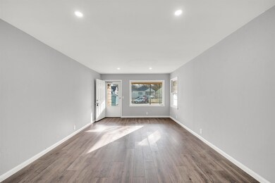 1741 N Floberta Rd, Wichita, KS 67208 - photo 5