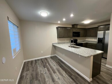2133 Happer St unit A, El Paso, TX 79903 - photo 6