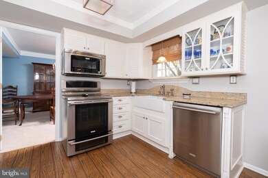 828 Joeck Cir, West Chester, PA 19382 - photo 7