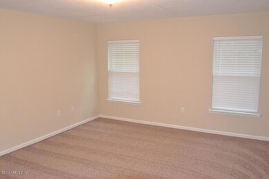 11556 Pleasant Creek Dr, Jacksonville, FL 32218 - photo 7