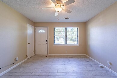 661 W Cedar St, Hurst, TX 76053 - photo 5