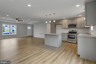 3944 Percy Ave, Chambersburg, PA 17202 - photo 6