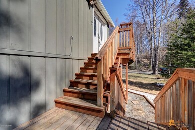 Deck to main entrance