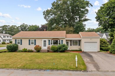 14 Beaver St, Nashua, NH 03063 - photo 2