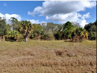 0 Grover Cir unit MFRA4659414, North Port, FL 34288 - photo 2