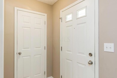 3002 E Powell Rd, Columbus, OH 43240 - photo 4