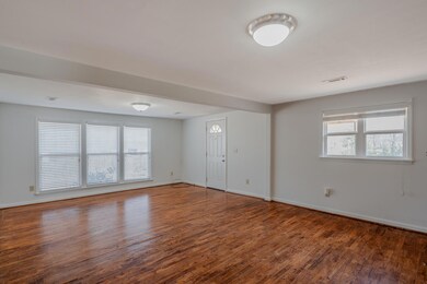 409 Bronco Rd, La Fayette, GA 30728 - photo 3