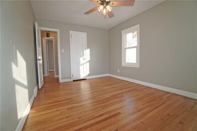 1107 66th St, Windsor Heights, IA 50324 - photo 3