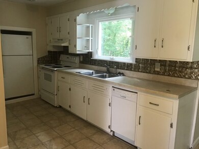 53 Bay Rd, Hadley, MA 01035 - photo 2