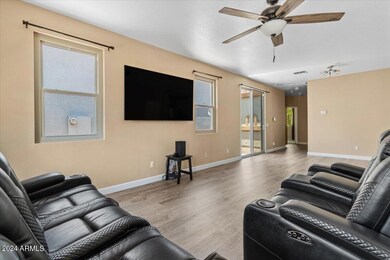 08-Living Room